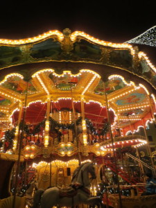 Mehr über den Artikel erfahren Anmeldung zur Tagesfahrt zum Wiesbadener Weihnachtsmarkt bis 4. Dezember 2013 möglich